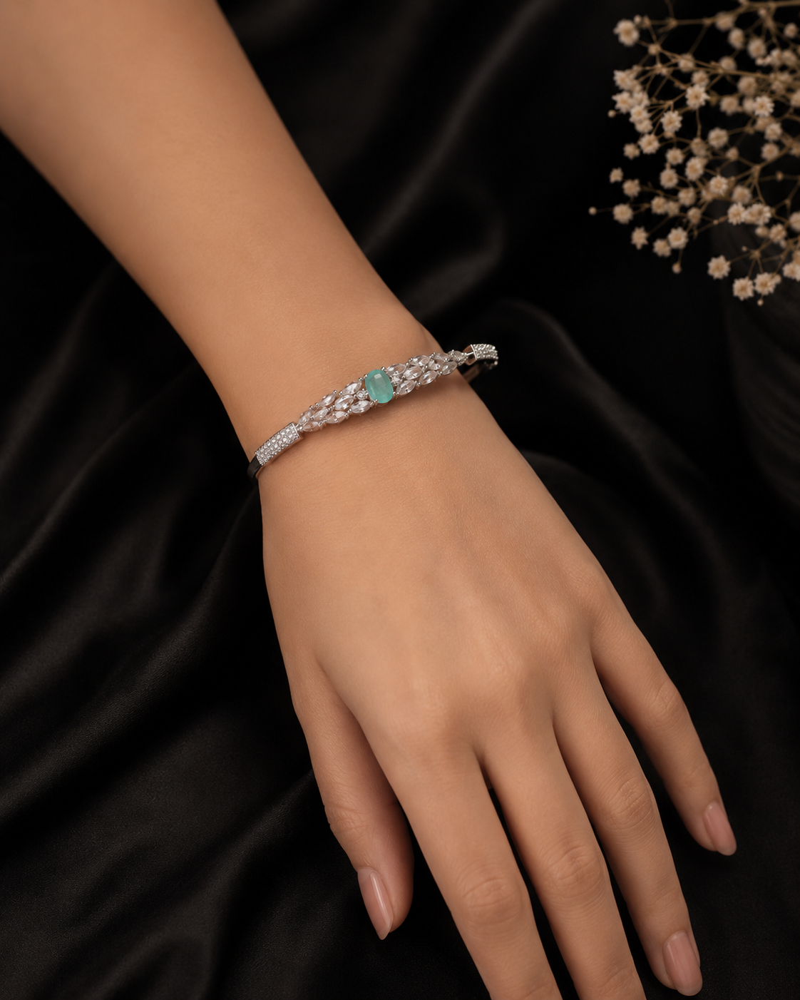 Ladies Gold Plated Bracelet for Women Stylish Adjustable Fashion Bracelet Premium Designer Daily Wear Party Wear Wedding Bracelet Elegant Jewelry Gift for Girls Wife Sister Anniversary Birthday