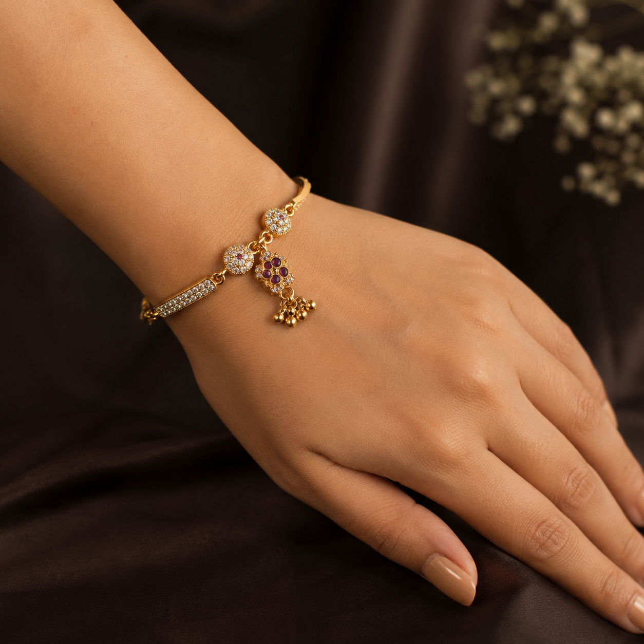Ladies Bracelet for Women Gold Plated Adjustable Chain Bracelet Stylish Designer Fashion Jewelry Premium Daily Wear Party Wear Wedding Wear Anniversary Gift for Girls Wife Sister Elegant Accessory