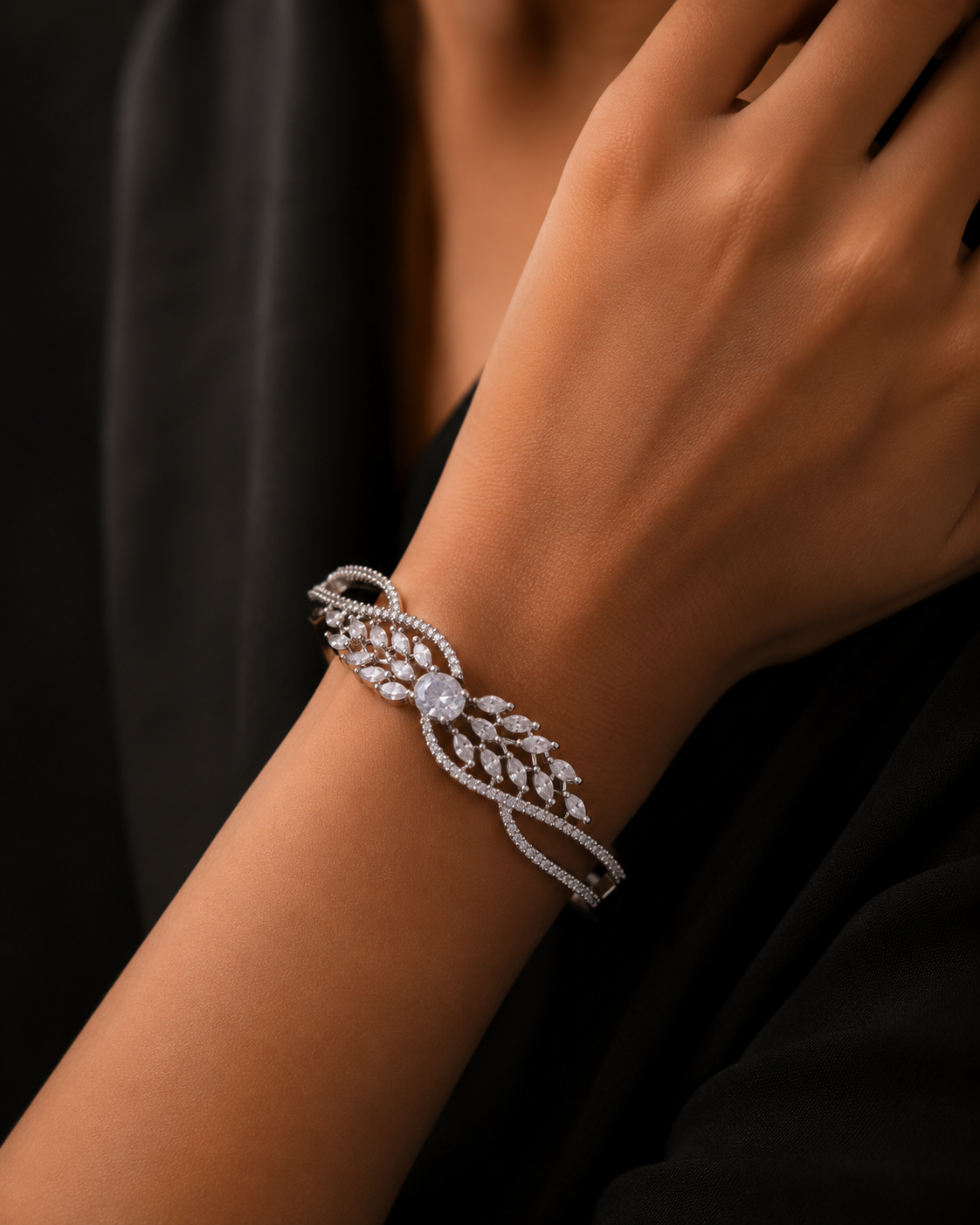 Elegant Gold Plated Bracelet for Women Stylish Adjustable Chain Bracelet Premium Fashion Jewelry Daily Wear Office Wear Wedding Party Wear Bracelet Gift for Girls Anniversary Birthday