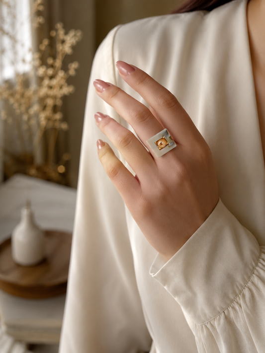 Adjustable Finger Ring for Ladies Premium Designer Fashion Ring American Diamond Crystal Stone Jewelry Stylish Daily Wear Party Wear Wedding Engagement Anniversary Gift Elegant Women's Ring